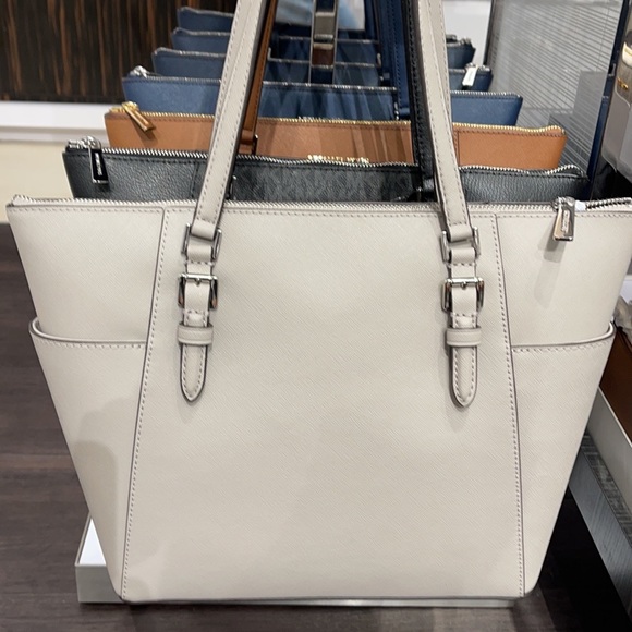 MICHAEL KORS CHARLOTTE LARGE TOP ZIP  Tote bag - Picture 5 of 16